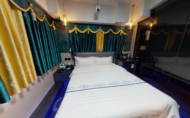 Star City Hotel - Tsim Sha Tsui