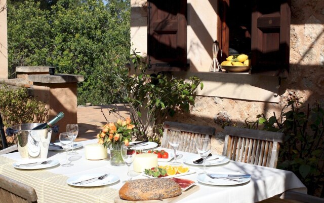 Holiday Country House Mallorca Sleeps 6