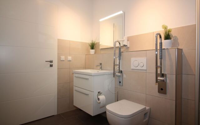 Wohnen am Yachthafen W25