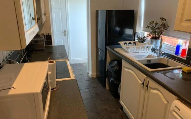 Gateway Mews Wv1 Stays 5beds Parking Long Stay Discounts