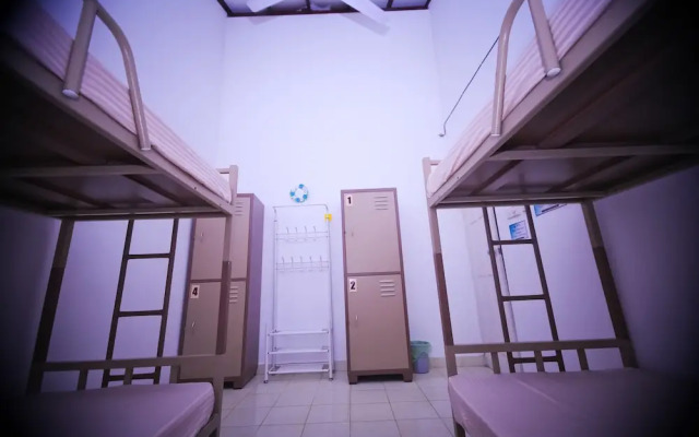 YoYo Hostel