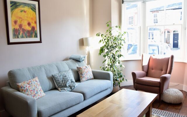 Spacious 3 Bedroom Family Home