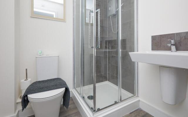 Royal Derby Hospital 3 bed Town House
