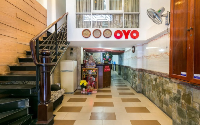 Long Phung Hoang Hotel by OYO Rooms