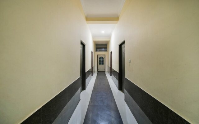 Hotel Prabhu Villas By OYO Rooms