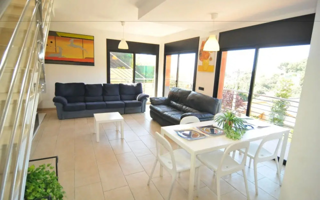 HomeHolidaysRentals Eugene - Costa Barcelona