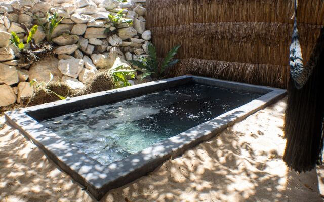 BH HOTEL & CENOTE TULUM - Adults Only