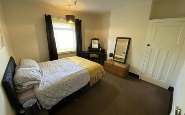 Fully Equipped & Well Presented Apartment - Sleeps 3