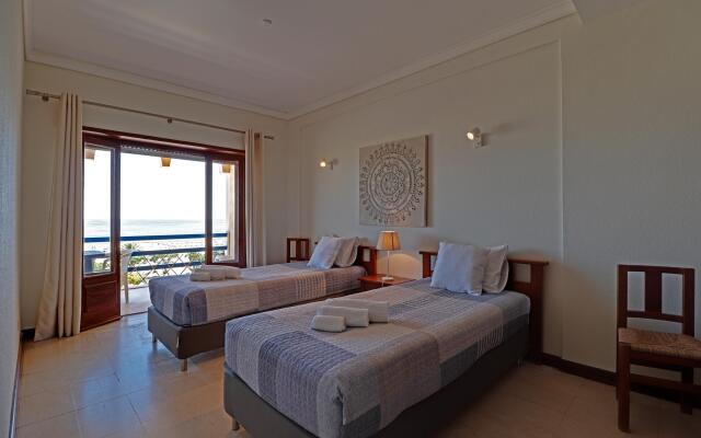 Monte Gordo Beachview 2 by Homing