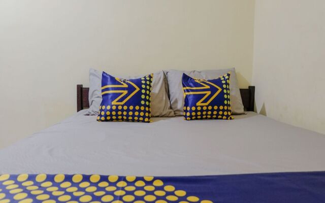 SPOT ON 1710 Sawojajar Inn