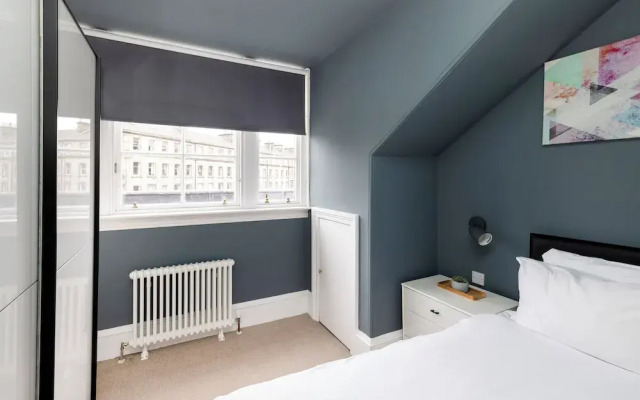 Torphichen Street 5 City Centre 2bed Apt