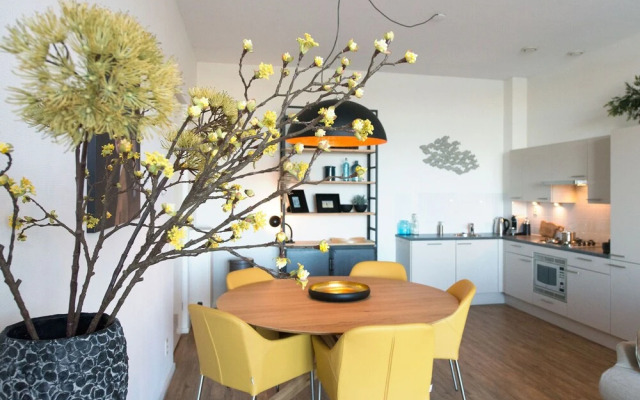 Modern Apartment in Den Haag With Spacious Terrace