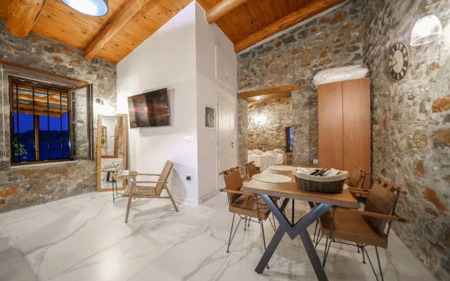 Petra Elounda Suites - Adults Only