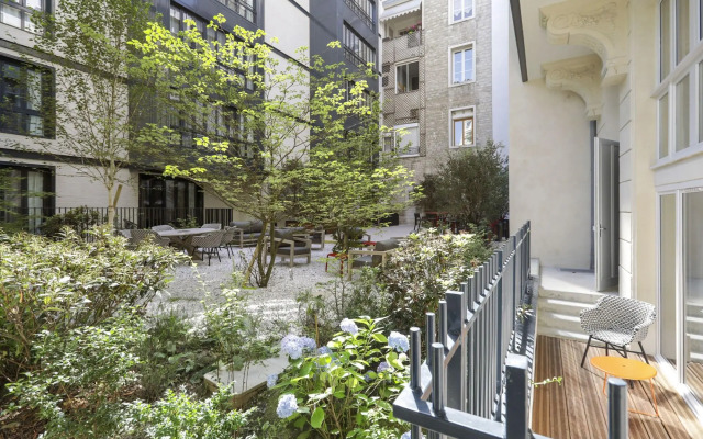 Mode Paris Aparthotel