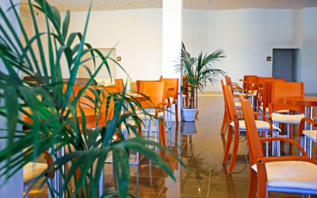 White Olive Marine Aquapark - All Inclusive