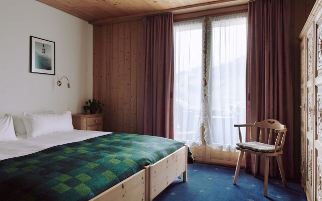 Hotel Waldhaus & Huldi