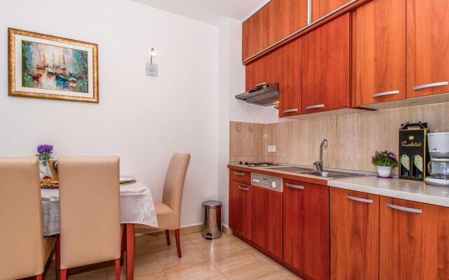 Stunning Apartment in Selce With Wifi and 1 Bedrooms