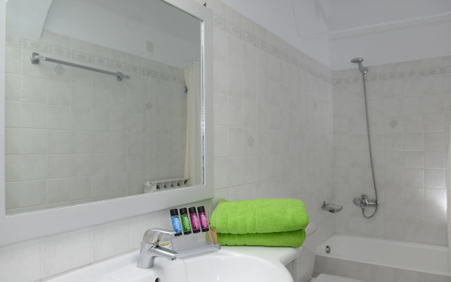 Elena Hotel