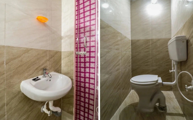 GN Comforts by OYO Rooms