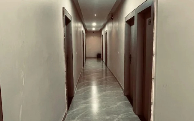 Hotel Shri Radha Sneh Mathura