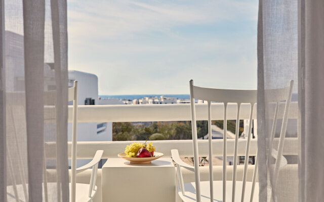 18 Grapes Hotel