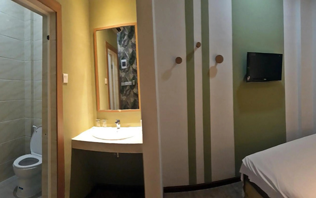 Kama Hotel