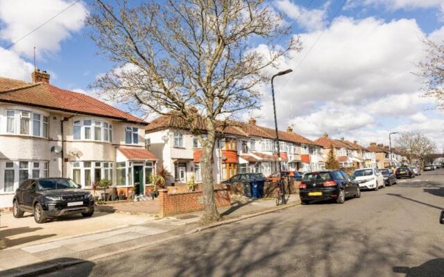 Lovely house (Ealing, London)