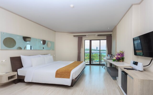 The Pattaya Discovery Beach Hotel Pattaya