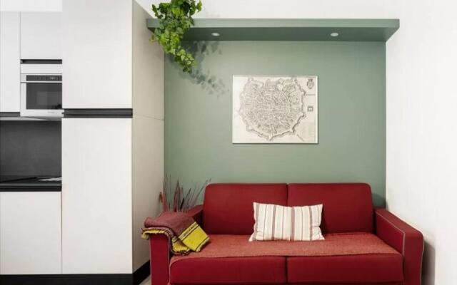 JOIVY Bright Apartment in De Angeli near Subway