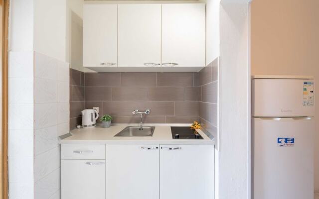 Laidback Apartments