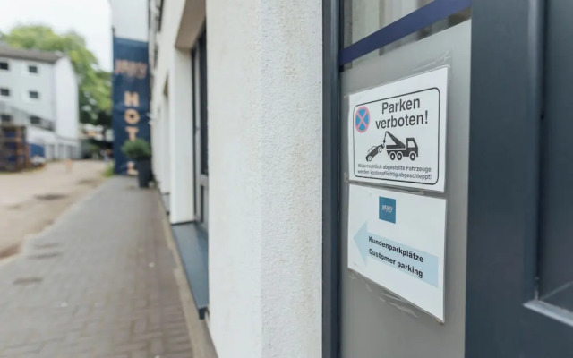 MYKY Hotel Boardinghouse