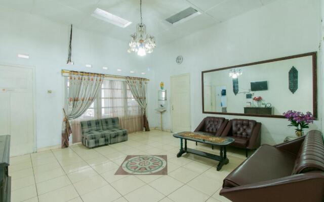 OYO 1707 Hotel Mustika Widyasari