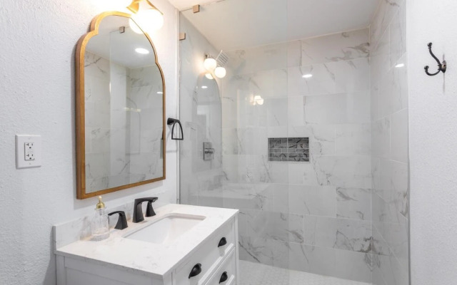 Peacock Paradise - Family Ranch-fire Pit Gathering