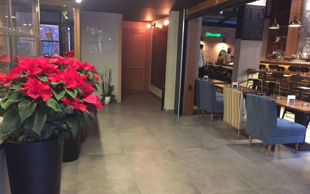 Caramel Boutique Hotel