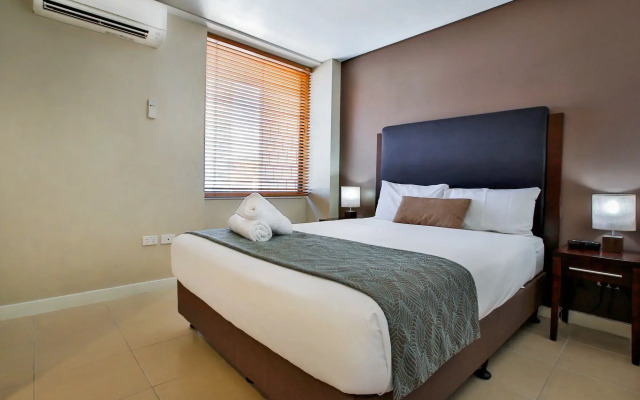 Madison Plaza Townsville