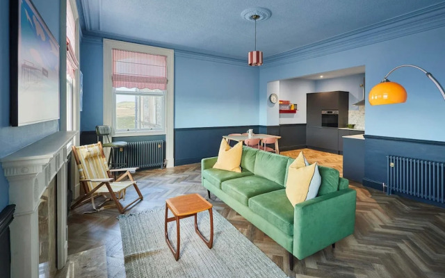 Host Stay 18 The Zetland