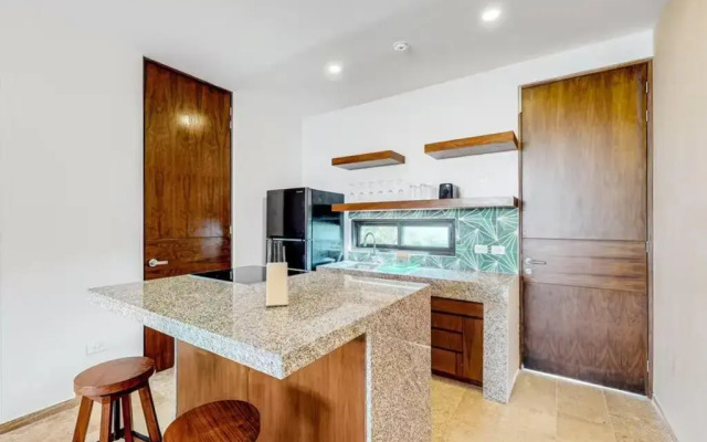 307 Amena Awesome Penthouse w/ Private Pool and Gym