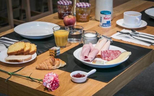 Comfort Aparthotel Lourdes Lorda