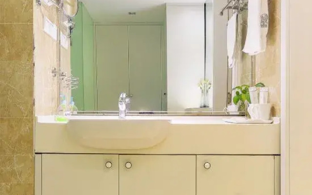 Furuisi International Apartment (Xiangya Affiliated First Store)