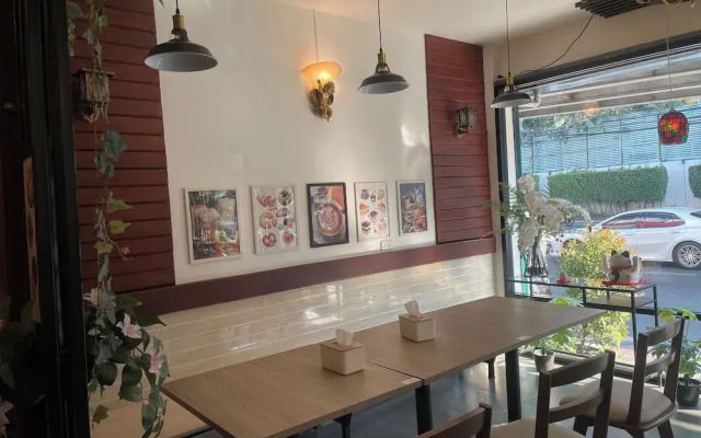 M3 Bangkok Bake & Bed