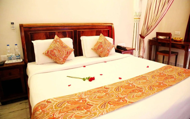 Hotel Royal Pratap Niwas