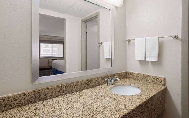 Days Inn by Wyndham Tonawanda/Buffalo