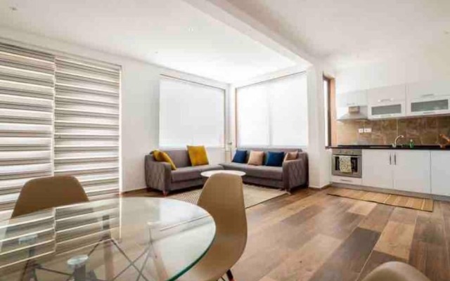 Beautiful 2-bed Apartment at Pamv Estates Apt7