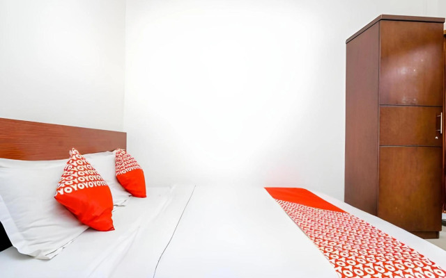 New Hotel Colón
