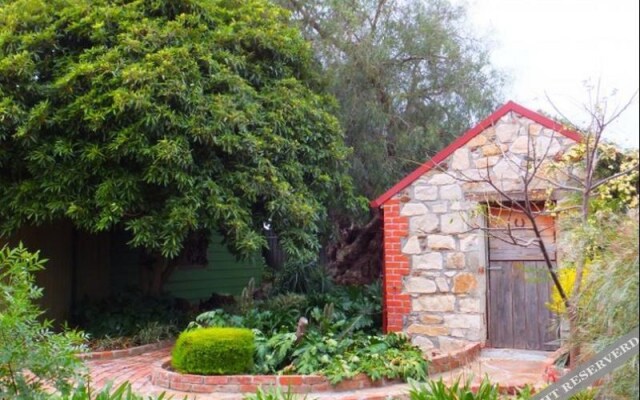 Barossa Peppertree Cottage