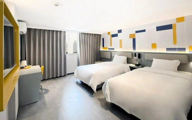 7 Days Inn (Wuhan Youyi Road Light Rail Station)