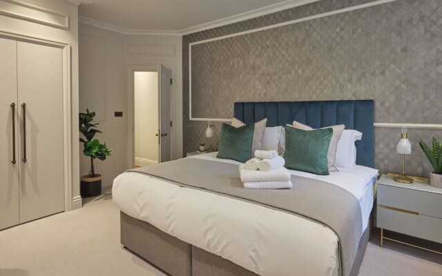 Mayfair Darley House by Viridian Apartments