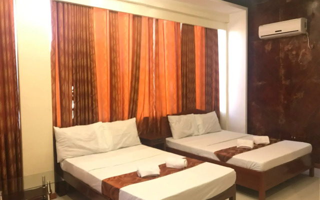 Aquari Travelers Suites