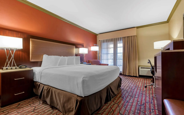Best Western Plus Brookside Inn