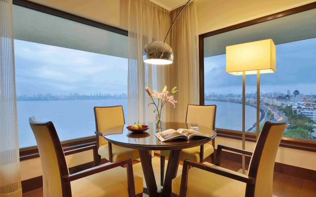 The Oberoi Mumbai